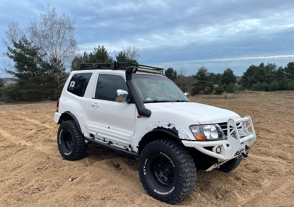 Mitsubishi Pajero cena 36900 przebieg: 216000, rok produkcji 2002 z Gniezno małe 379